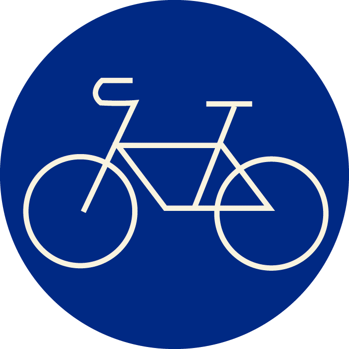Велосипедная дорожка возраст. Дорожные знаки для велосипедистов: "велосипедная дорожка". Знак велосипедная дорожка. Знаки дорожного движения для детей дошкольного возраста. Велосипедная дорожка для дошкольников.